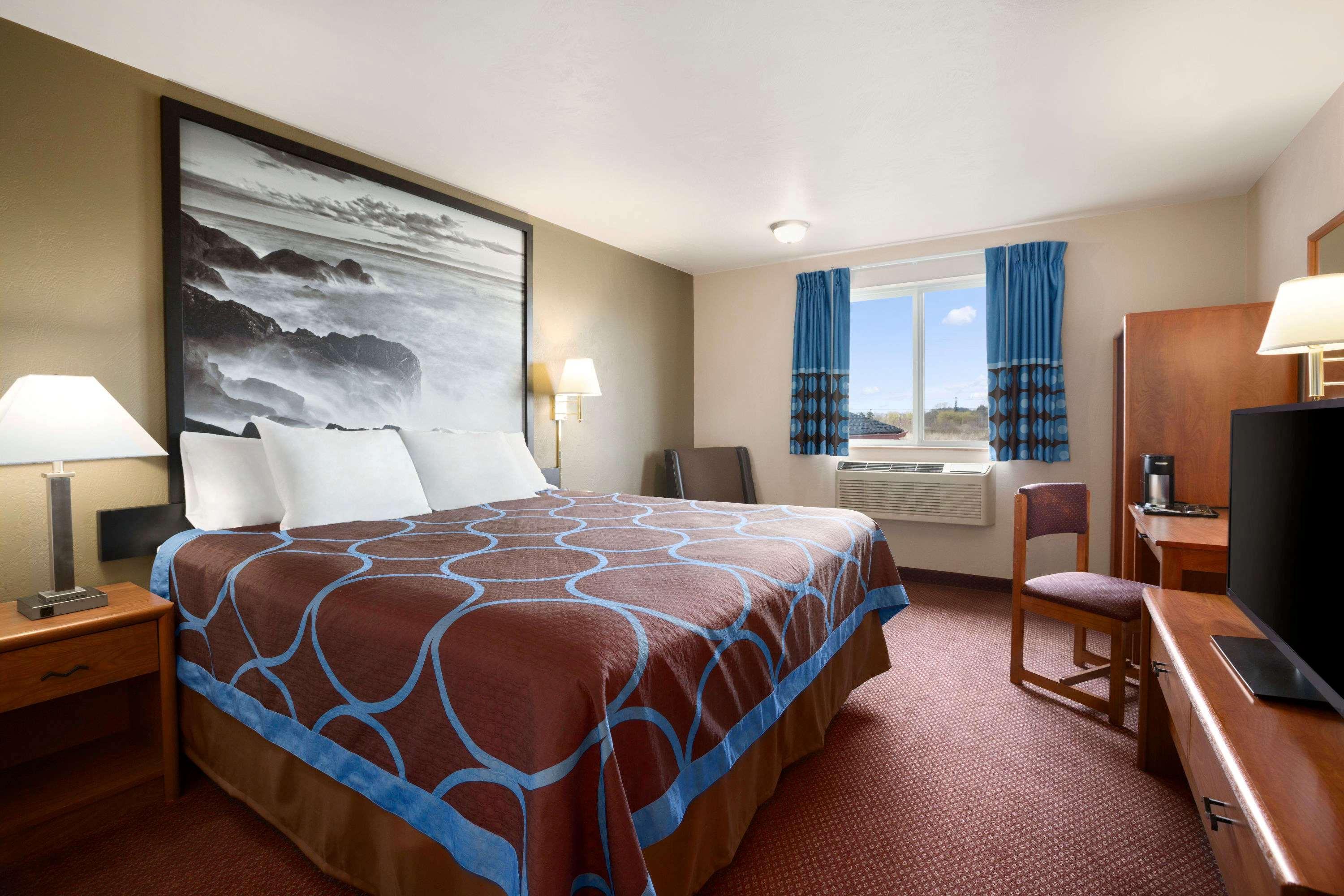 Super 8 By Wyndham Bellingham Airport/Ferndale Hotel Екстериор снимка