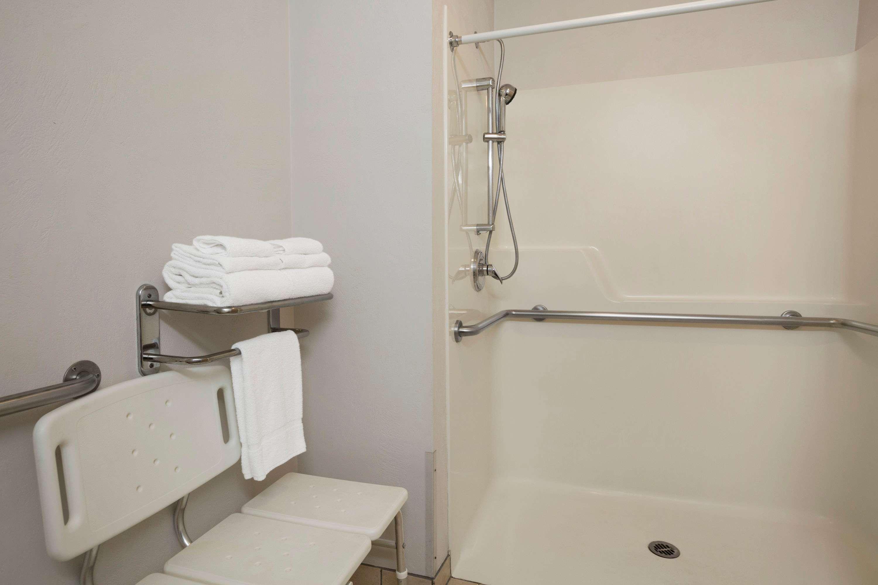 Super 8 By Wyndham Bellingham Airport/Ferndale Hotel Екстериор снимка